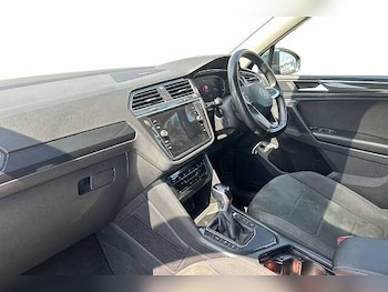 Used Volkswagen Tiguan 2020 for sale - 78605162: Photo
