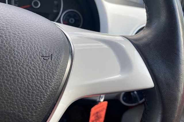 Used Volkswagen up! 2017 for sale - 76497111: Photo 17