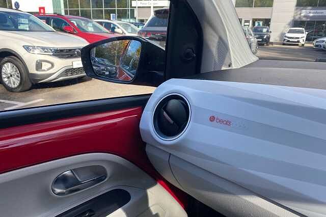 Used Volkswagen up! 2017 for sale - 76497111: Photo 29