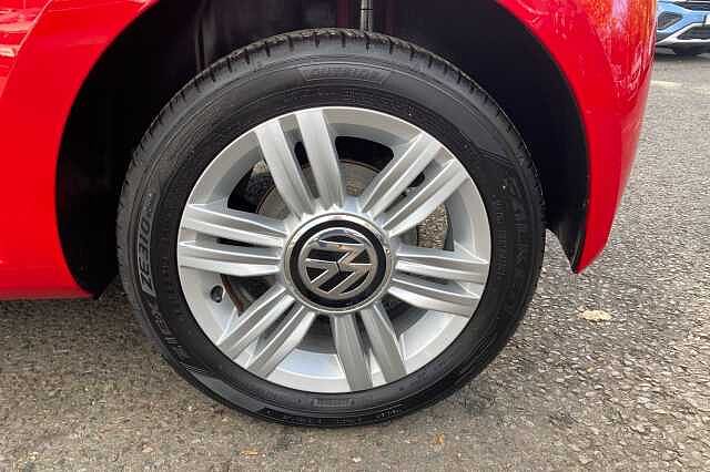 Used Volkswagen up! 2017 for sale - 76497111: Photo 5