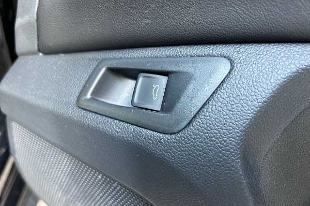 Used Volkswagen T-Roc 2025 for sale - 76186208: Photo 27