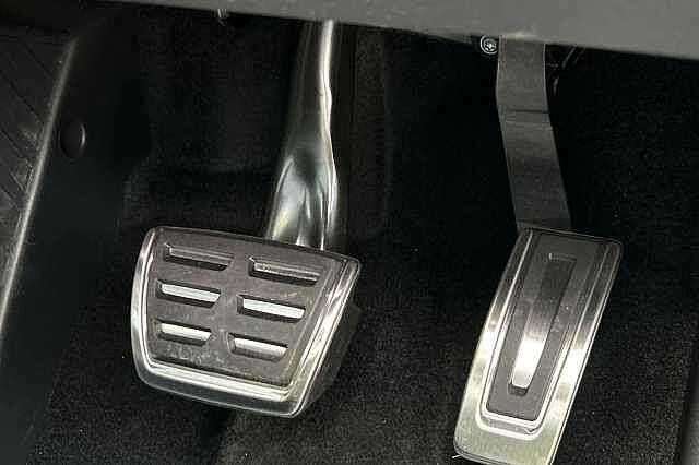 Used Volkswagen T-Roc 2025 for sale - 76186208: Photo 30