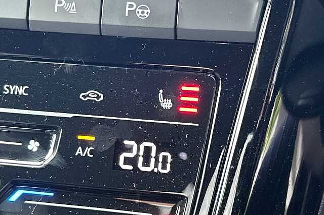 Used Volkswagen T-Roc 2025 for sale - 76186208: Photo 31