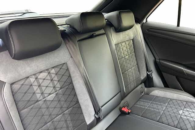 Used Volkswagen T-Roc 2025 for sale - 76186208: Photo 8