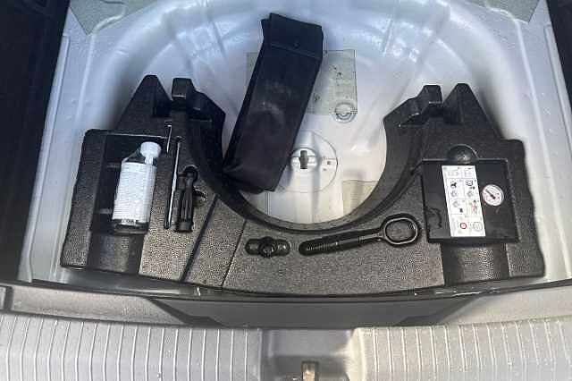 Used Volkswagen T-Roc 2022 for sale - 76363502: Photo 24