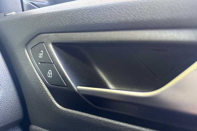 Used Volkswagen T-Roc 2022 for sale - 76363502: Photo 33