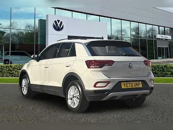Used Volkswagen T-Roc 2022 for sale - 76363502: Photo