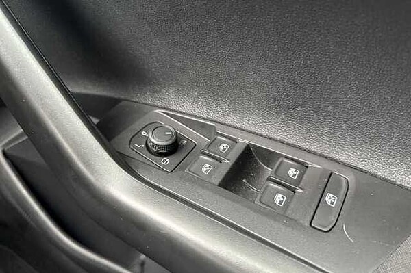 Used Volkswagen Polo 2022 for sale - 76250444: Photo 29
