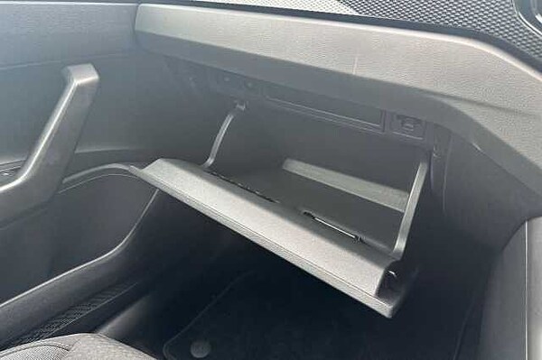 Used Volkswagen Polo 2022 for sale - 76250444: Photo 33