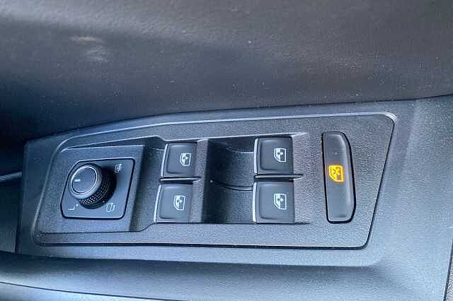 Used Volkswagen T-Roc 2025 for sale - 76064508: Photo 24