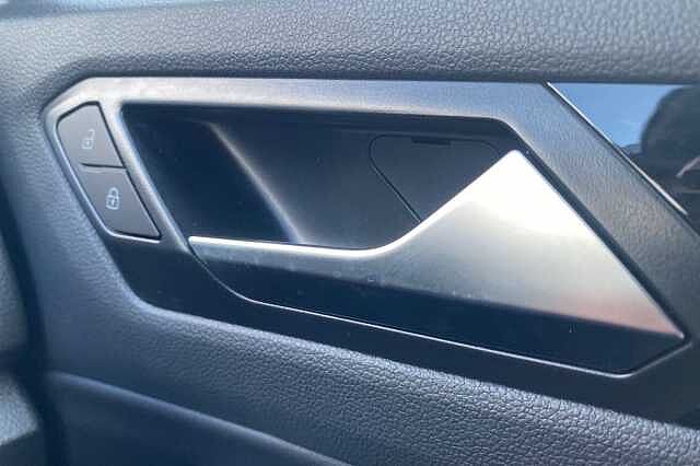 Used Volkswagen T-Roc 2025 for sale - 76064508: Photo 25