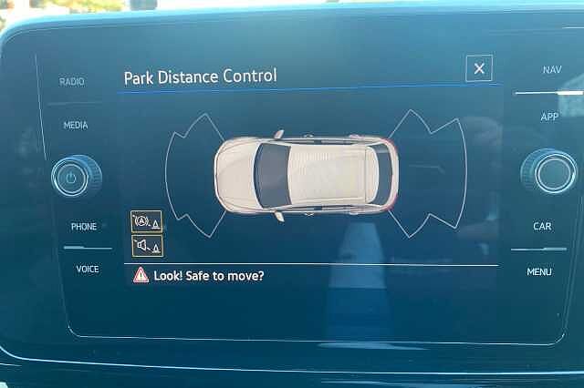 Used Volkswagen T-Roc 2025 for sale - 76064508: Photo 35