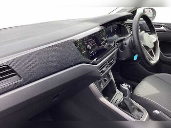 Used Volkswagen Taigo 2025 for sale - 76143218: Photo 2