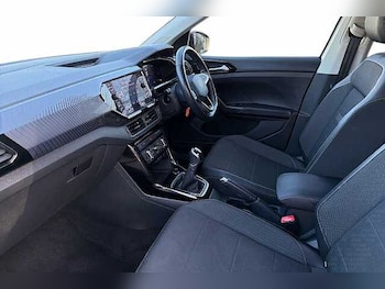 Used Volkswagen T-Cross 2023 for sale - 77743429: Photo