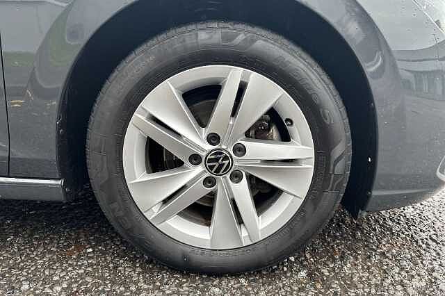 Used Volkswagen Golf 2024 for sale - 76845324: Photo 5