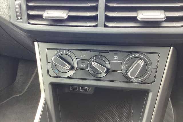Used Volkswagen Polo 2020 for sale - 75999299: Photo 24