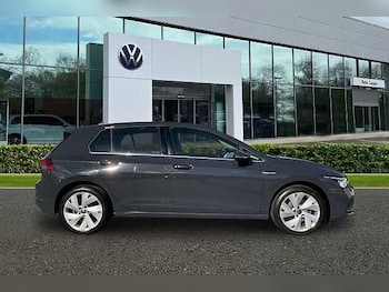 Used Volkswagen Golf 2022 for sale - 78210335: Photo