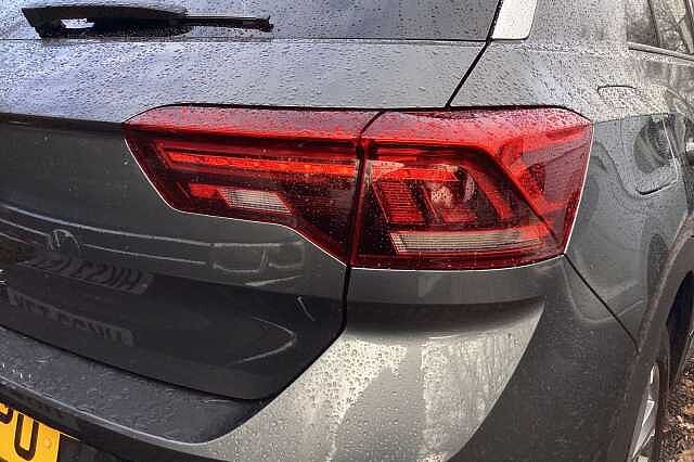 Used Volkswagen T-Roc 2022 for sale - 76845325: Photo 22