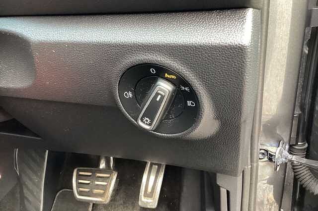 Used Volkswagen T-Roc 2022 for sale - 76845325: Photo 25