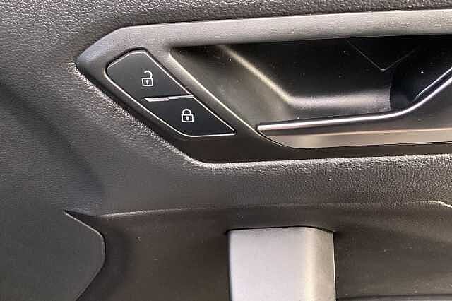 Used Volkswagen T-Roc 2022 for sale - 76845325: Photo 27