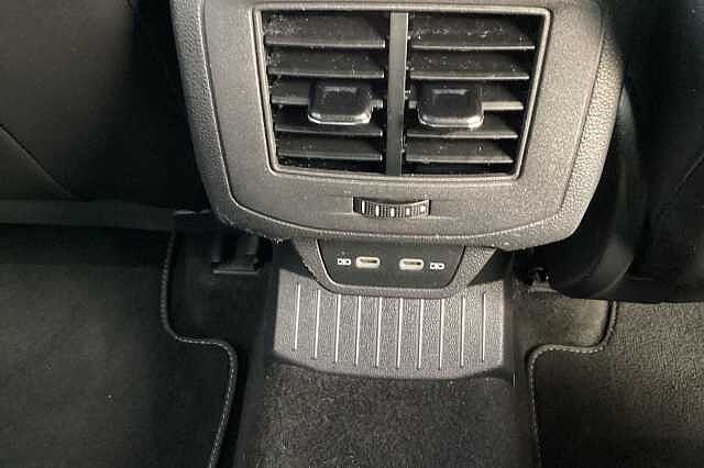 Used Volkswagen T-Roc 2022 for sale - 76845325: Photo 28