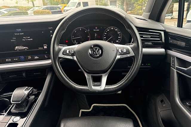 Used Volkswagen Touareg 2018 for sale - 76181527: Photo 14