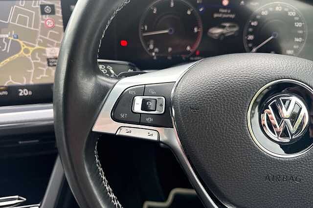 Used Volkswagen Touareg 2018 for sale - 76181527: Photo 15