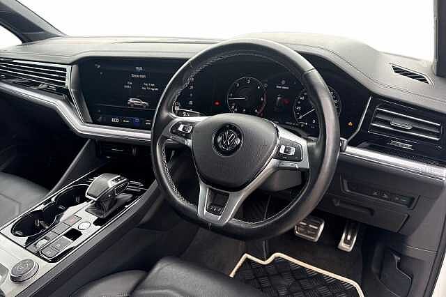 Used Volkswagen Touareg 2018 for sale - 76181527: Photo 6