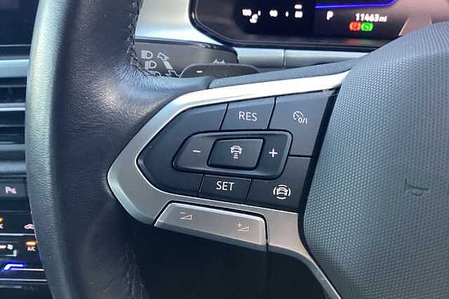 Used Volkswagen T-Roc 2022 for sale - 76497107: Photo 15