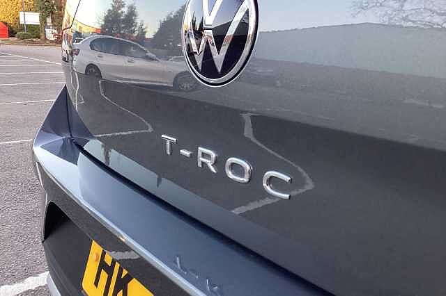Used Volkswagen T-Roc 2022 for sale - 76497107: Photo 24