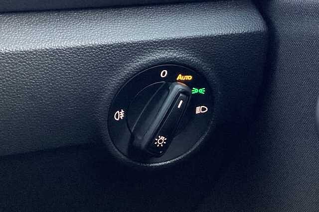 Used Volkswagen T-Roc 2022 for sale - 76497107: Photo 28