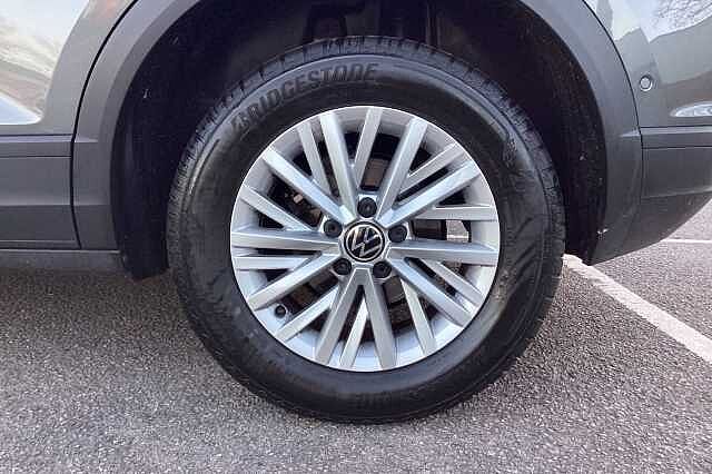 Used Volkswagen T-Roc 2022 for sale - 76497107: Photo 5