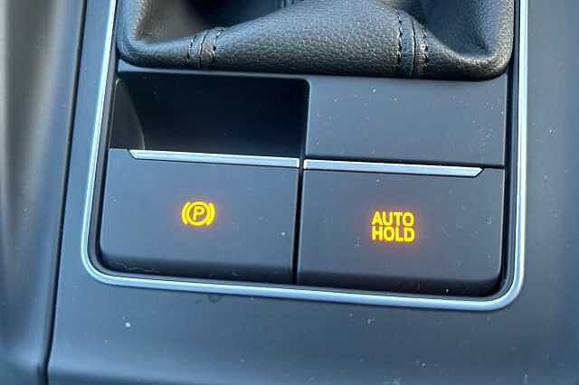 Used Volkswagen Golf 2021 for sale - 76751670: Photo 31