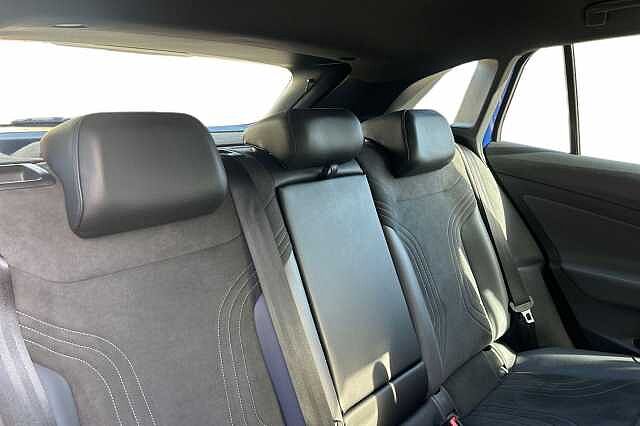 Used Volkswagen ID4 2022 for sale - 76026277: Photo 8