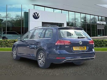 Used Volkswagen Golf 2018 for sale - 78739206: Photo