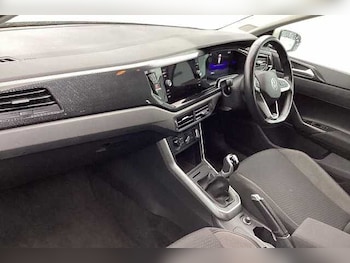 Used Volkswagen Polo 2023 for sale - 77535778: Photo