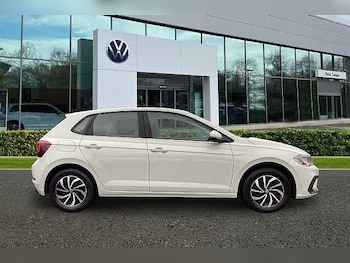 Used Volkswagen Polo 2023 for sale - 77535778: Photo