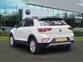 Used Volkswagen T-Roc 2023 for sale - 78182446: Photo