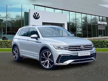 2022 (22) - 1.5 TSI (EVO) DSG 2023MY R-Line 5-Door