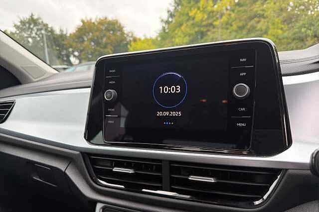 Used Volkswagen T-Roc 2024 for sale - 76439742: Photo 13