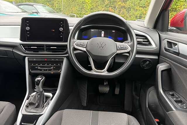 Used Volkswagen T-Roc 2024 for sale - 76439742: Photo 14