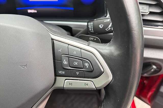 Used Volkswagen T-Roc 2024 for sale - 76439742: Photo 17