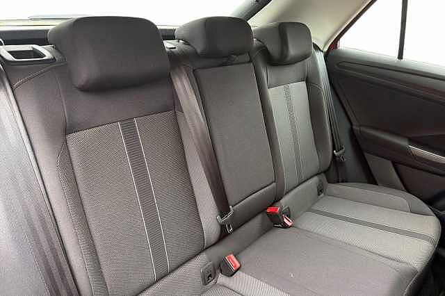 Used Volkswagen T-Roc 2024 for sale - 76439742: Photo 8