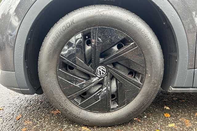 Used Volkswagen ID.4 2022 for sale - 77792744: Photo 5