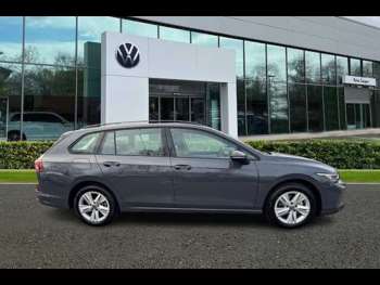 Used Volkswagen Golf 2024 for sale - 74456202: Photo