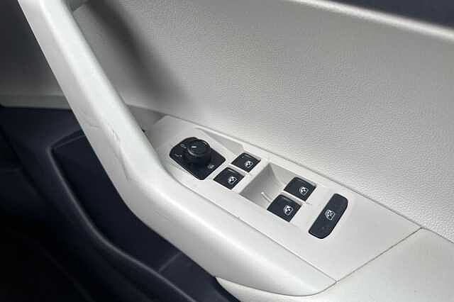 Used Volkswagen Polo 2020 for sale - 78056865: Photo 24