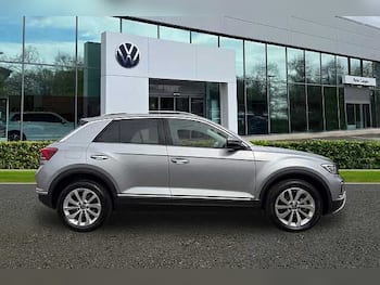 Used Volkswagen T-Roc 2025 for sale - 79489101: Photo