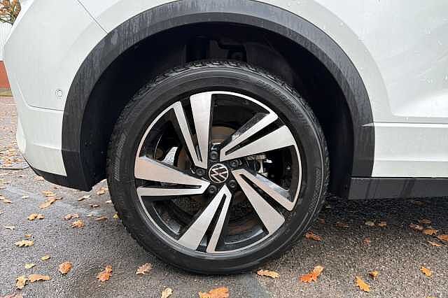 Used Volkswagen T-Roc 2025 for sale - 77061708: Photo 5