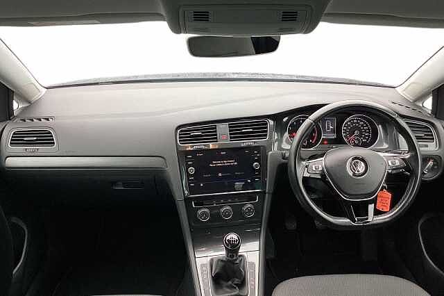 Used Volkswagen Golf 2019 for sale - 77572599: Photo 10