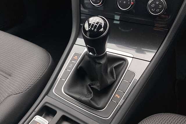 Used Volkswagen Golf 2019 for sale - 77572599: Photo 18